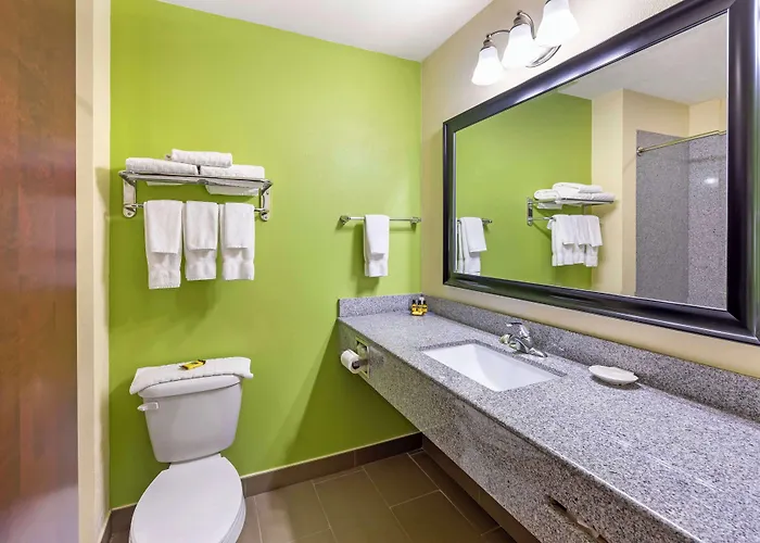 Best Western Plus Pratt